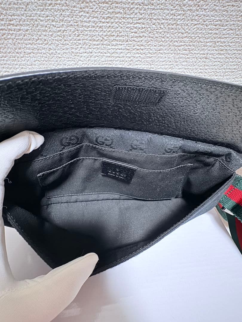 GUCCI ボディバッグ ブラック
