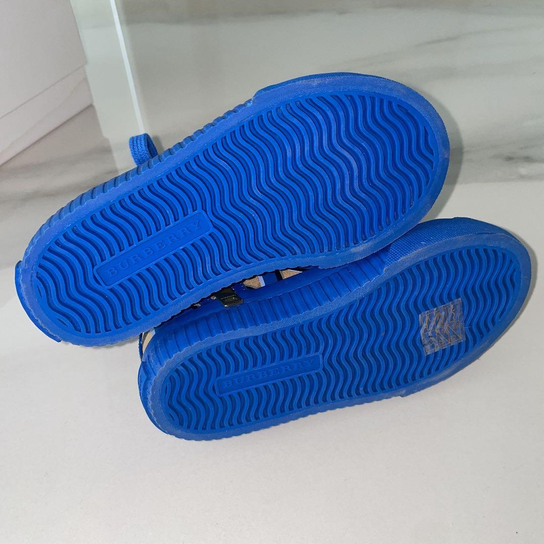 新品　未使用　バーバリー　キッズ　ハイカットスニーカー　靴　シューズ　17cm