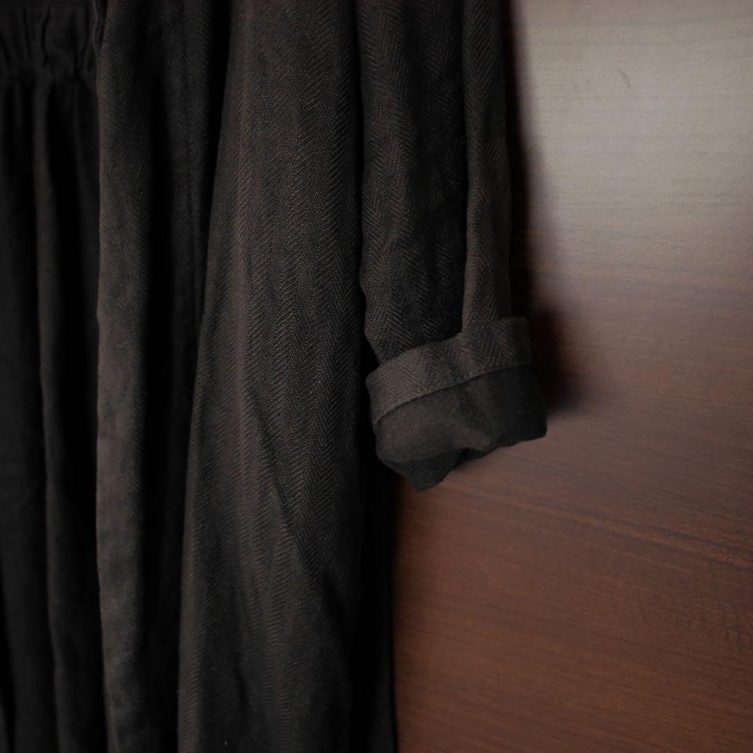 マキマロ ヘリンボーンローブコート