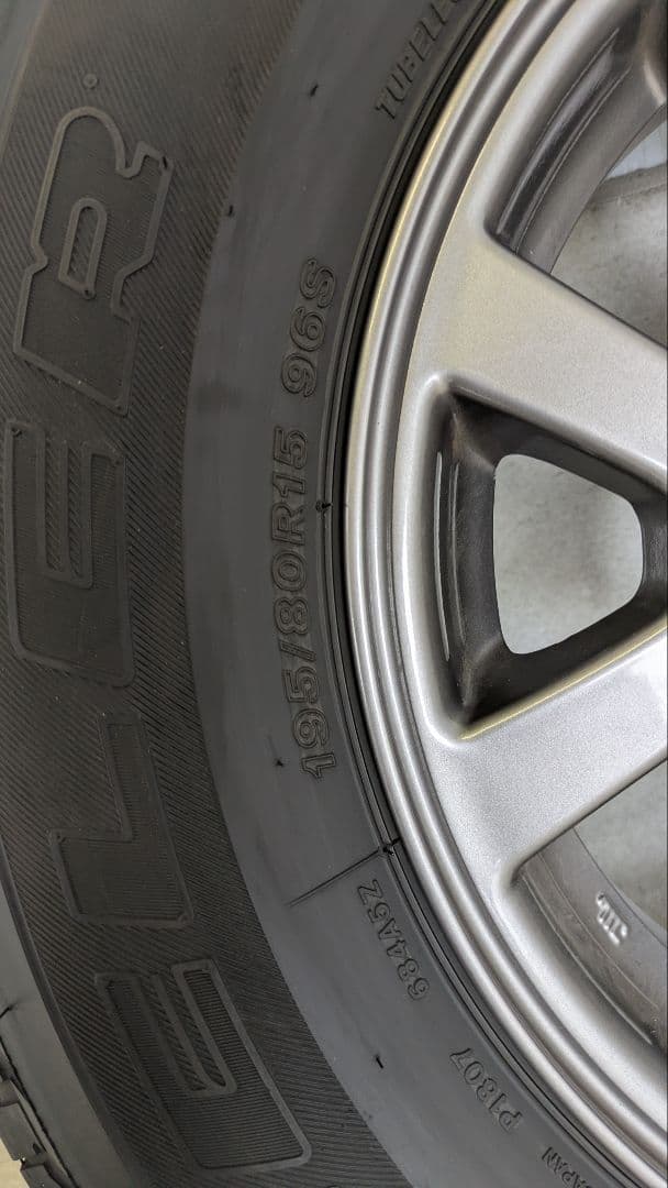 ジムニーシエラ　JB74　 純正アルミホイール タイヤ1本のみ　ノマド　JC74