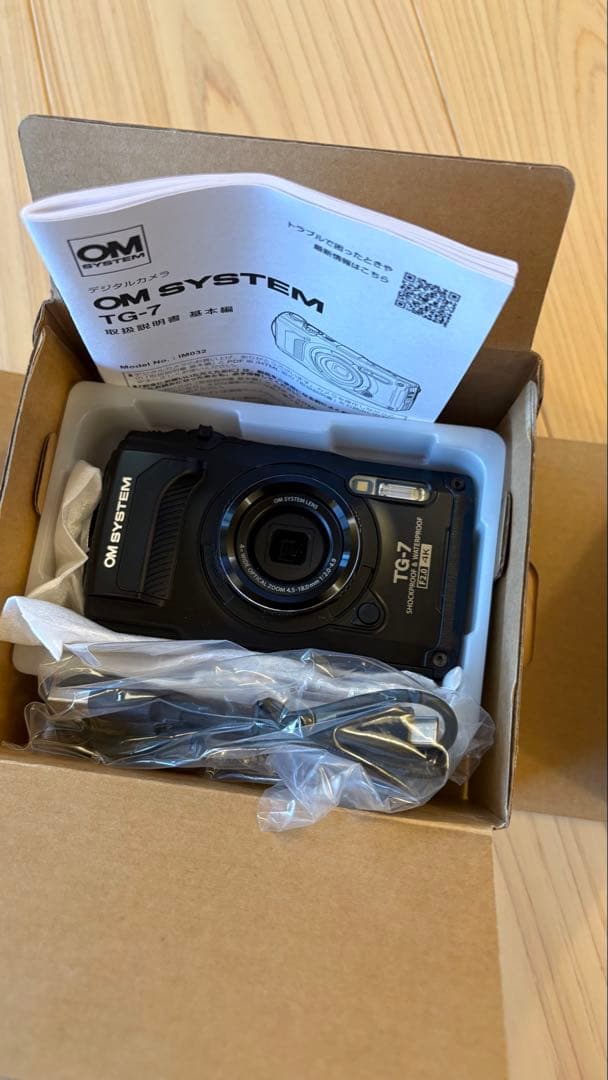 OM SYSTEM TG-7 コンパクトデジタルカメラ　美品