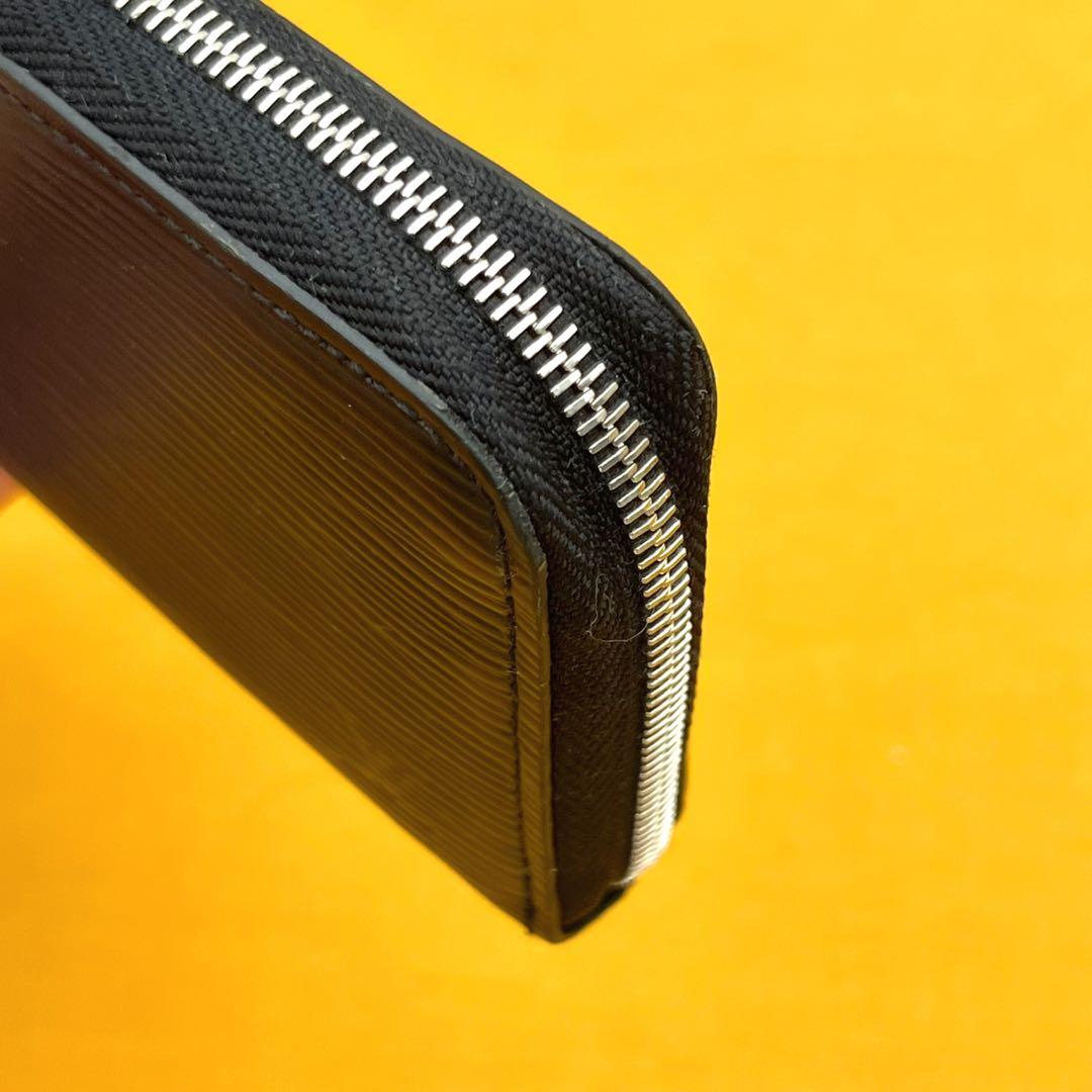 ✨極美品✨新型ICチップ搭載✨ルイヴィトン ジッピーパース　エピ　黒