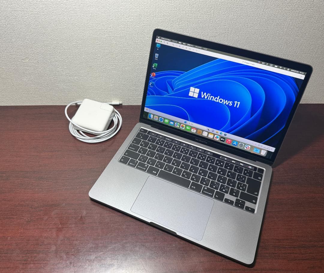 ポヨポヨ 超美品 MacBook Pro 2020 Core i7 32G