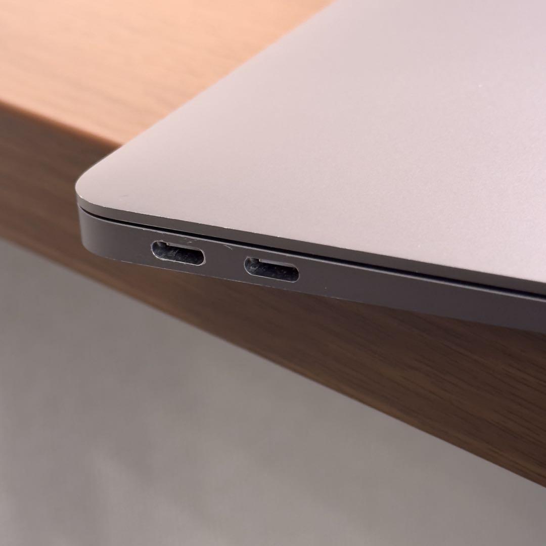 MacBook本体 Apple M1 MacBook Air 8GB 256GB