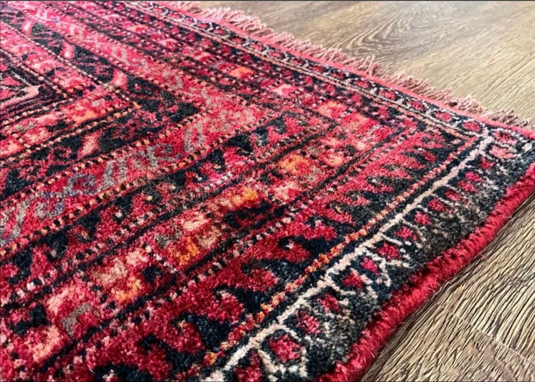 大型 ザーヘダーン産ペルシャ絨毯 トライバルラグ