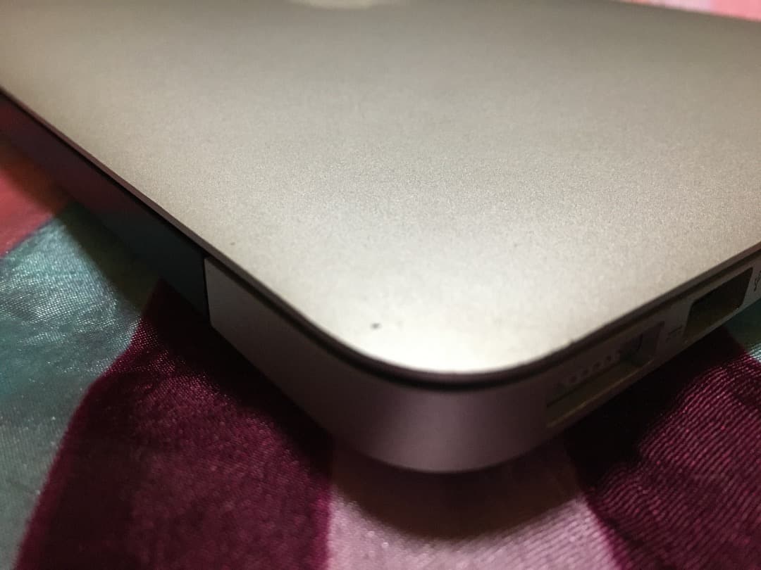 MacBook本体 Apple MacBook Air 2013 8GB 256GB WIN11