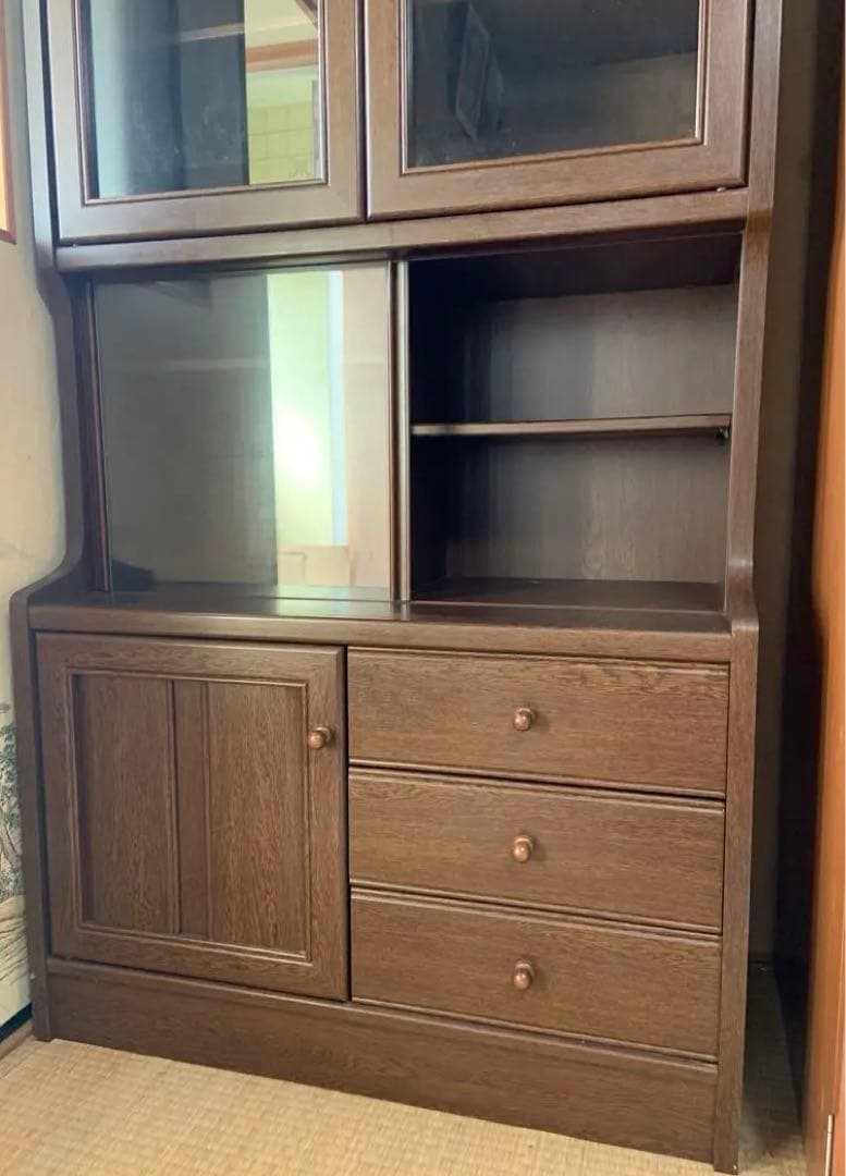 キッチンキャビネット　本棚　収納　リビング収納　キッチン収納　食器棚カップボード