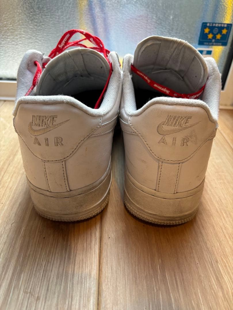 Nike Air Force 1 ホワイト Supremeシューレース付き