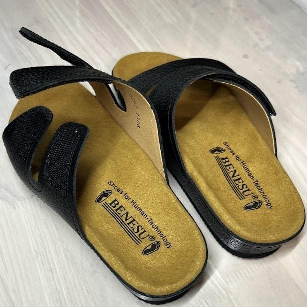 新品 24㎝ 0092B 黒 ベネッシュ室内履 スリッパBENESUベネシュ