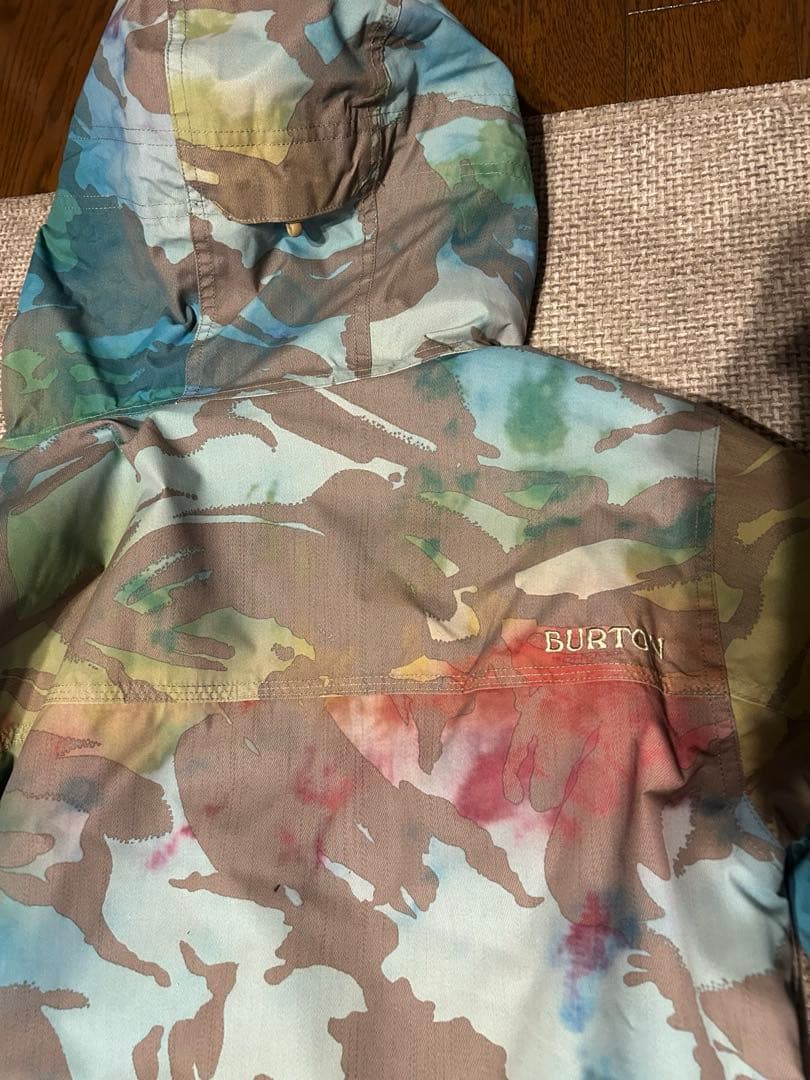 シーズン値下げ！美品！Burton スノーボードウェア Sサイズ