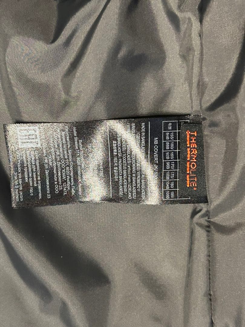 シーズン値下げ！美品！Burton スノーボードウェア Sサイズ