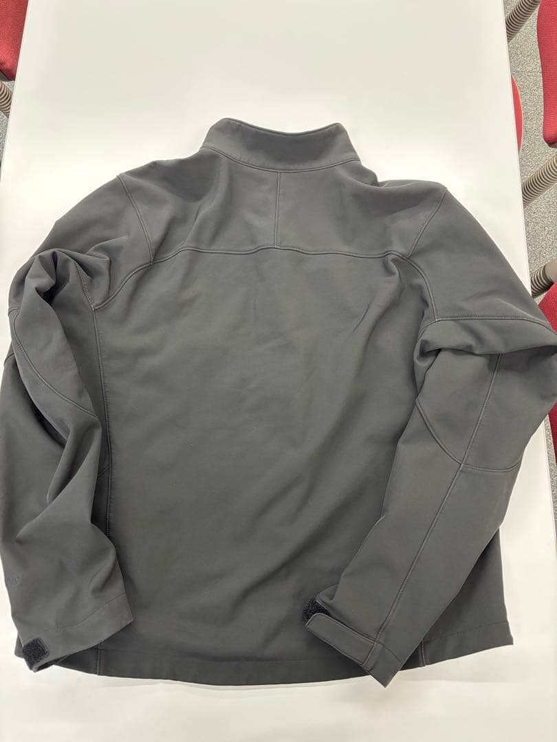 Patagonia アズジャケット　ブラック　Lサイズ