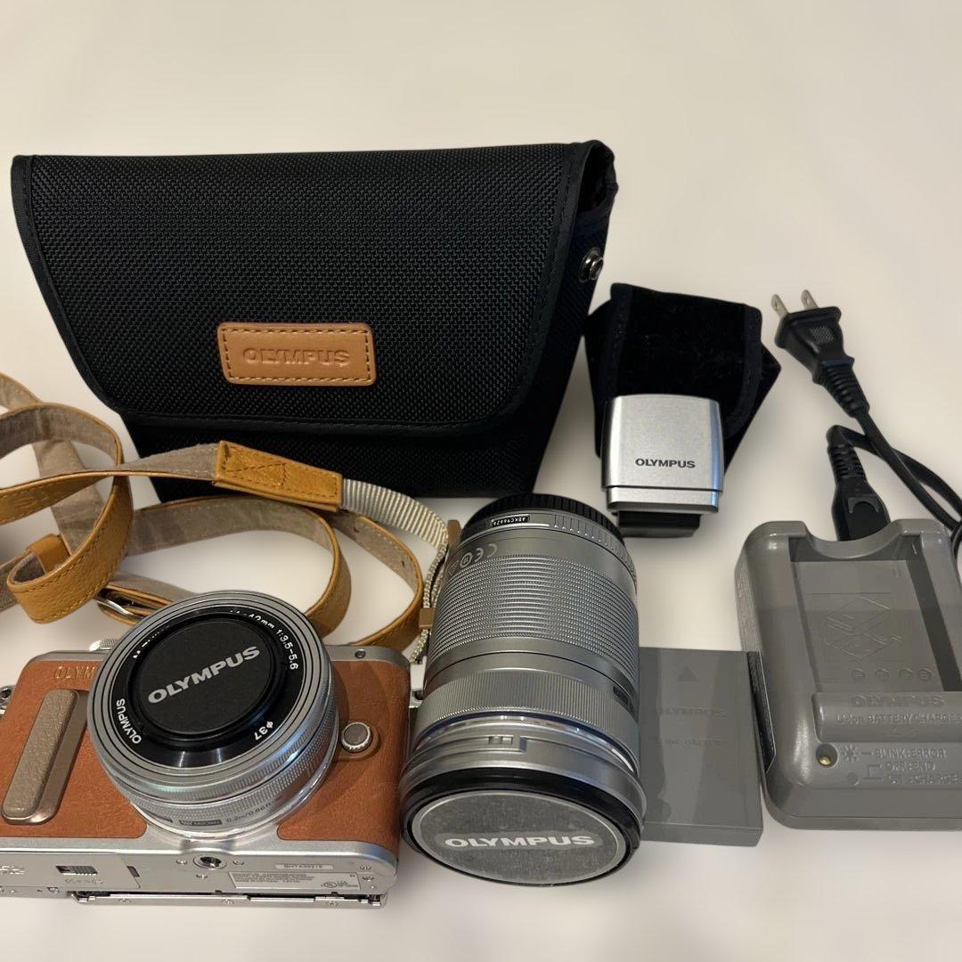 OLYMPUS PEN E-PL8 ミラーレス一眼 カメラ