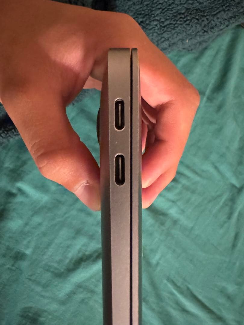 MacBook Air 13インチ シルバー