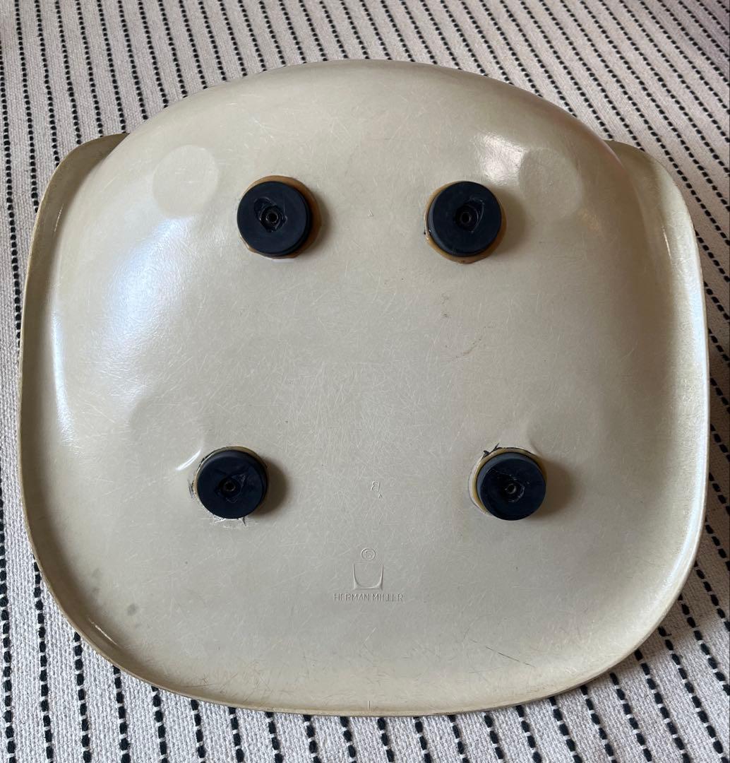 ハーマンミラー　イームズ シェルチェア　オリジナル　エッフェルベース