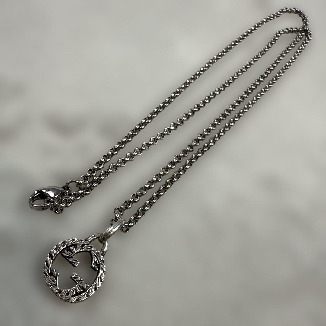 グッチGUCCIネックレス トップ インターロッキングG アラベスク GG 燻し