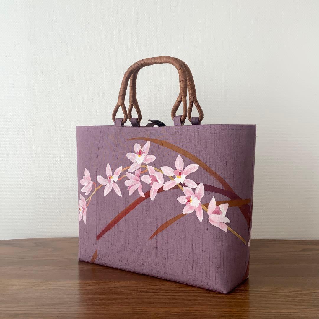 海老染色の紬　蘭のお花　リメイク　山葡萄ハンドルバッグ