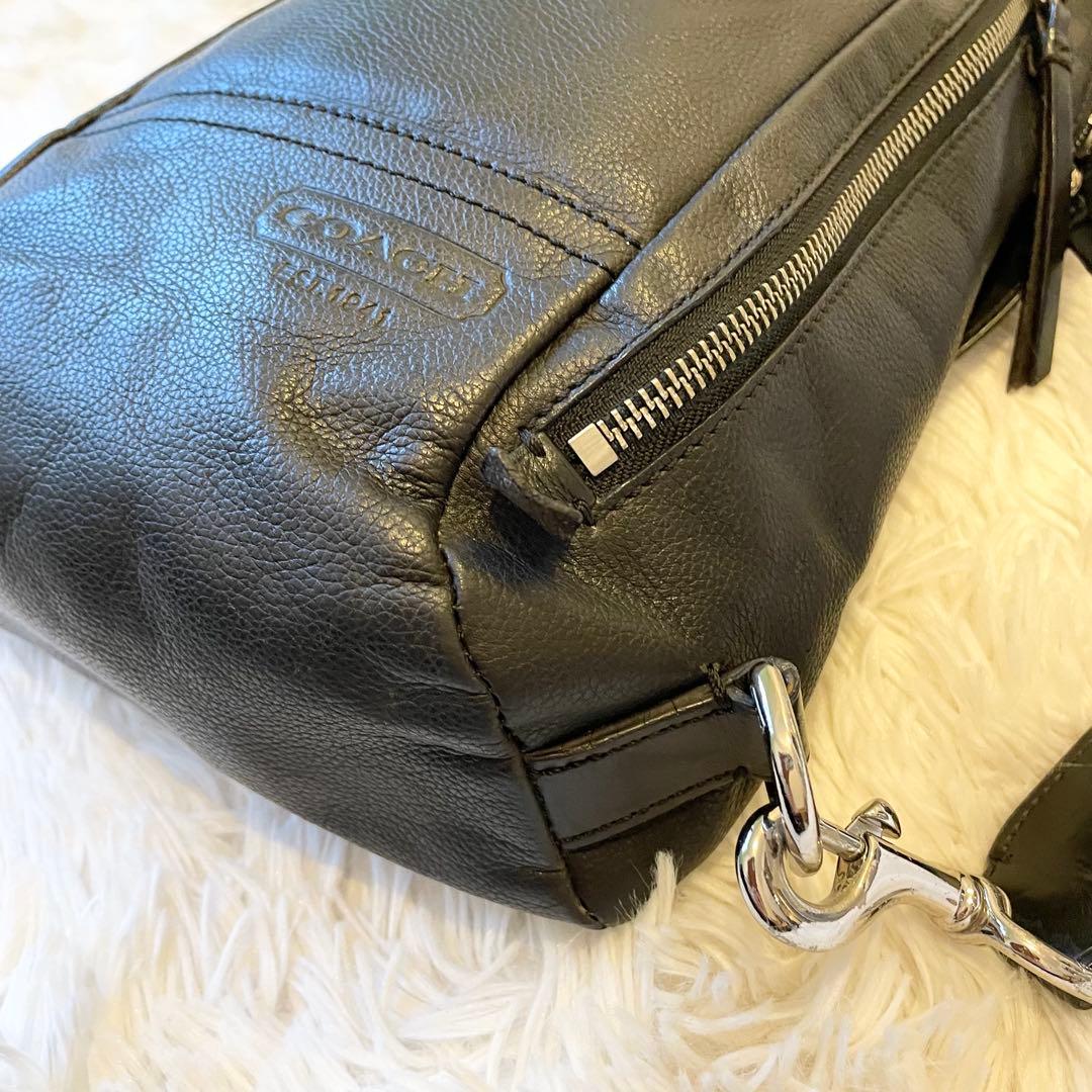 COACH コーチ レザー ボディバッグ ブラック クロスボディ ワンショルダー