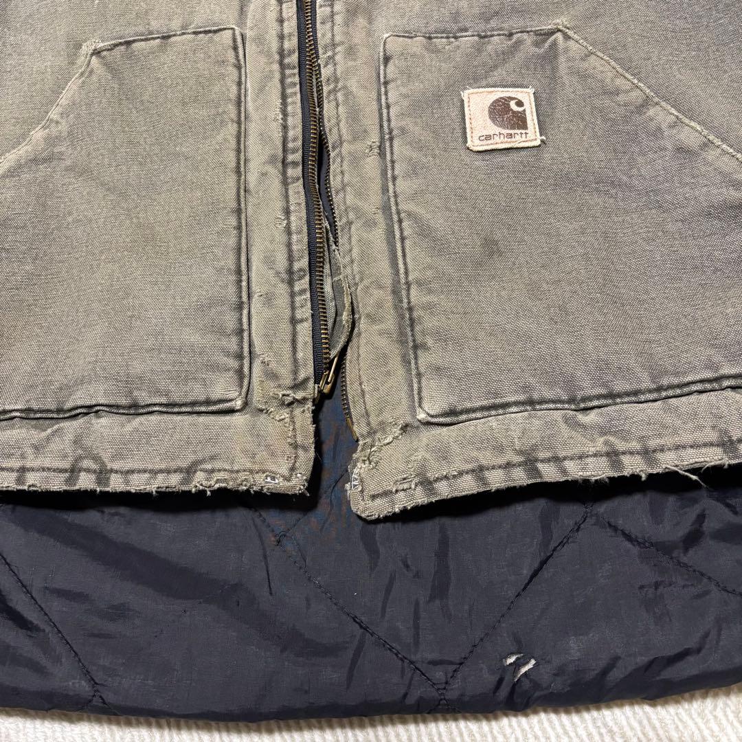 カーハートダックベスト