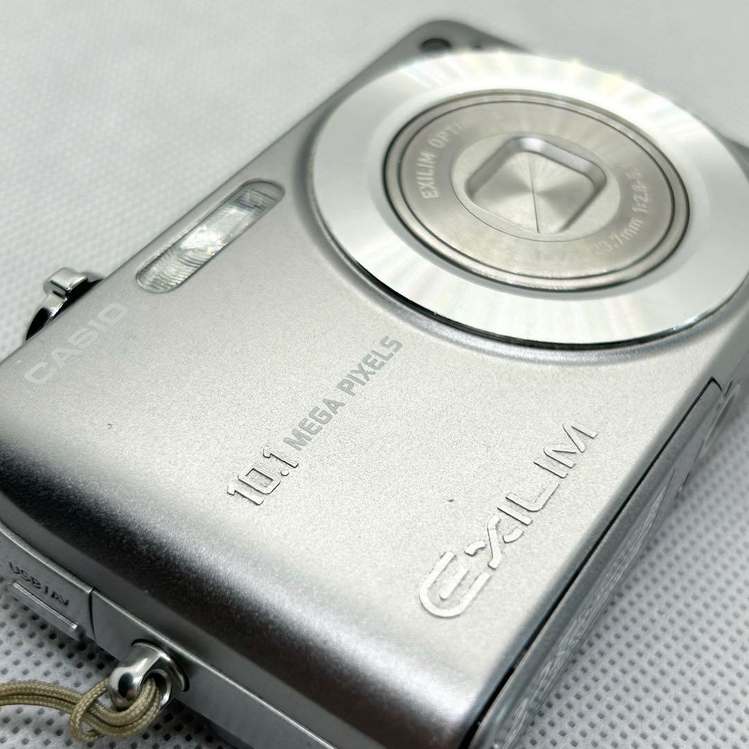 【良品】CASIO コンパクトデジタルカメラEXILIM EX-Z1080