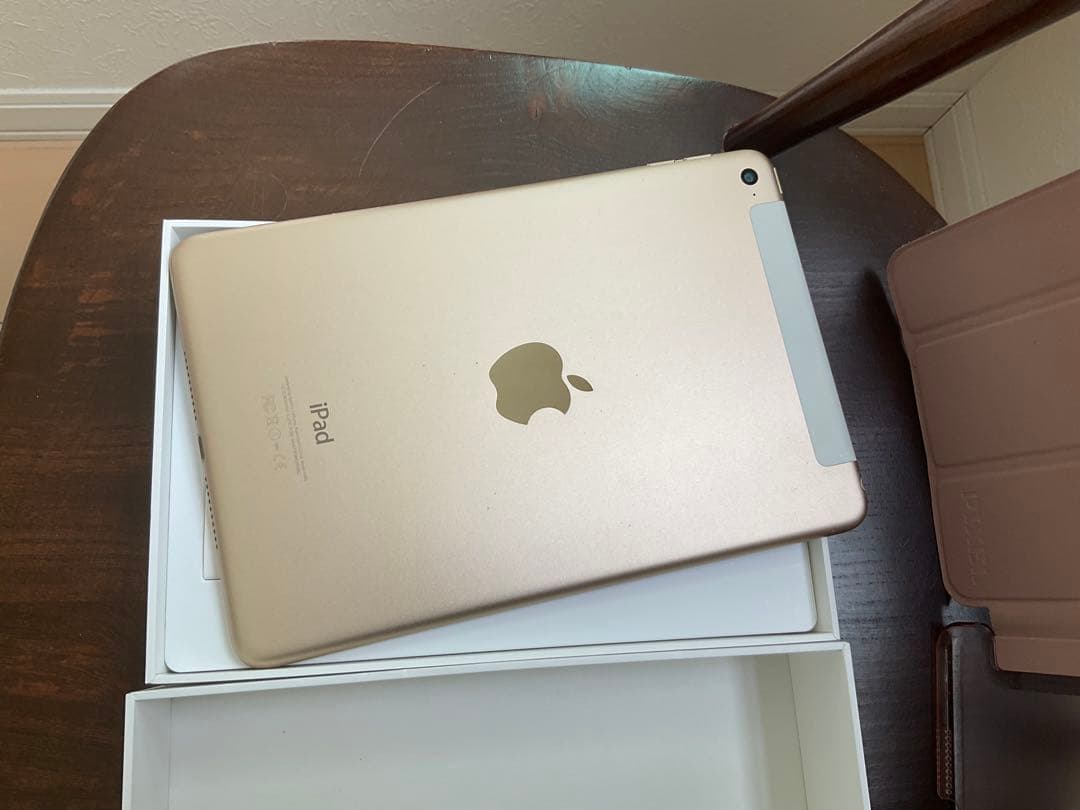 Apple iPad mini(第4世代) Wi-Fi+Cellularモデル