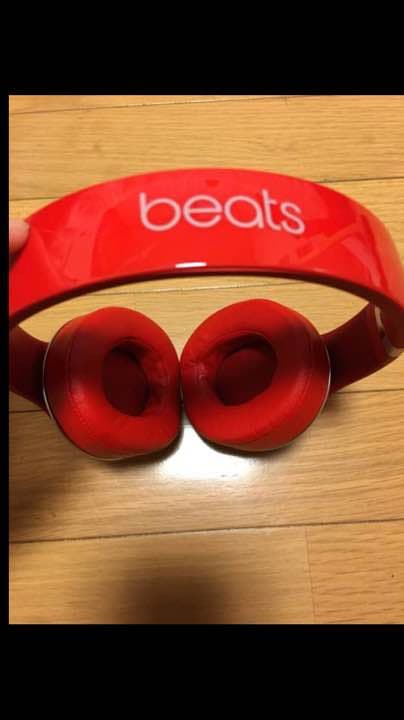 beatsヘッドフォン（赤）