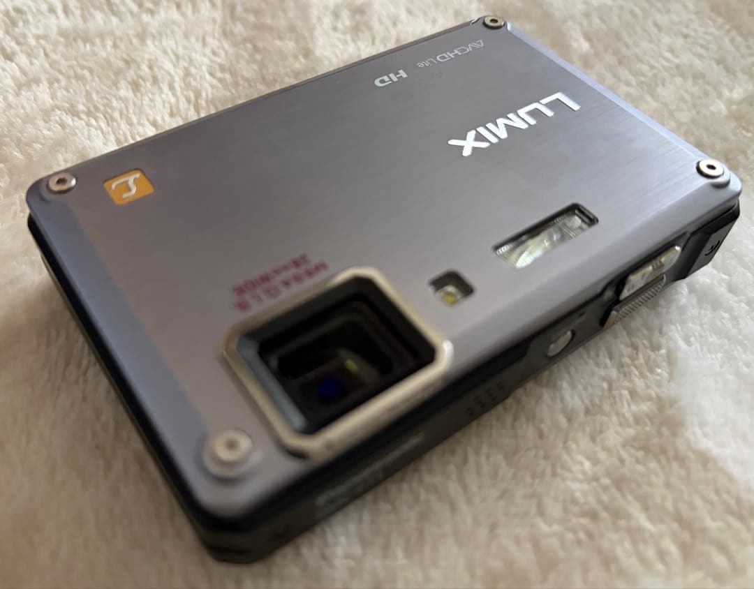 Panasonic LUMIX DMC-FT1 シルバー　交換用リチウム電池有