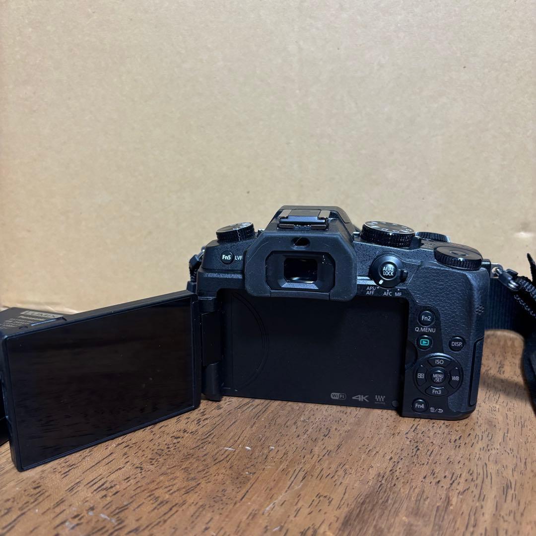 LUMIX Gシリーズ ミラーレスカメラ 本体