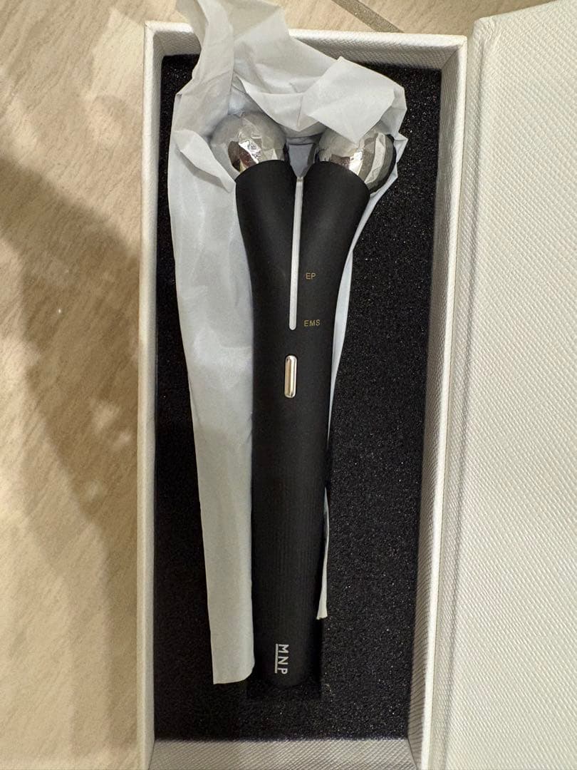 MANHATTAN PEELIFT 目元美顔器