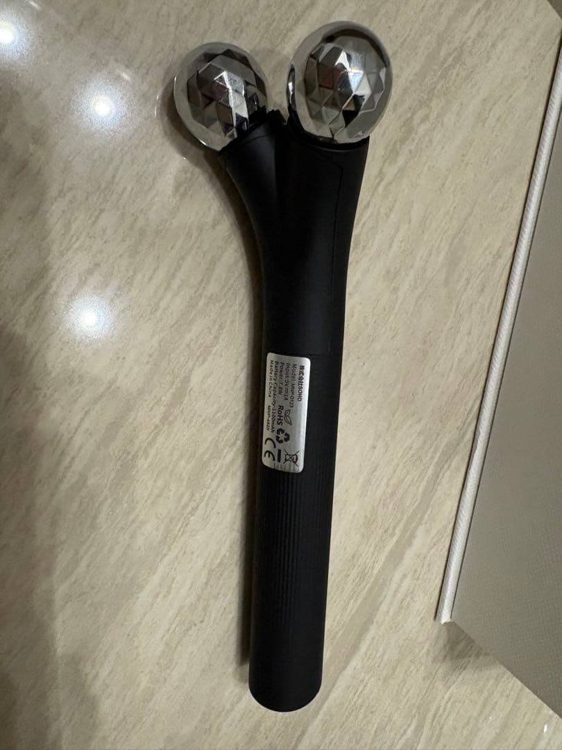 MANHATTAN PEELIFT 目元美顔器