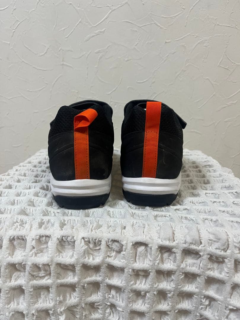 【非売品‼️】新品　プロ支給品 トレーニングシューズ 26.5cm ブラック