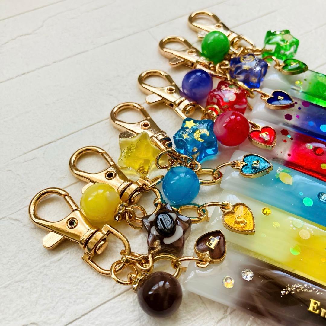 白藤ページ　名入れチャーム　レジンキーホルダー　7点