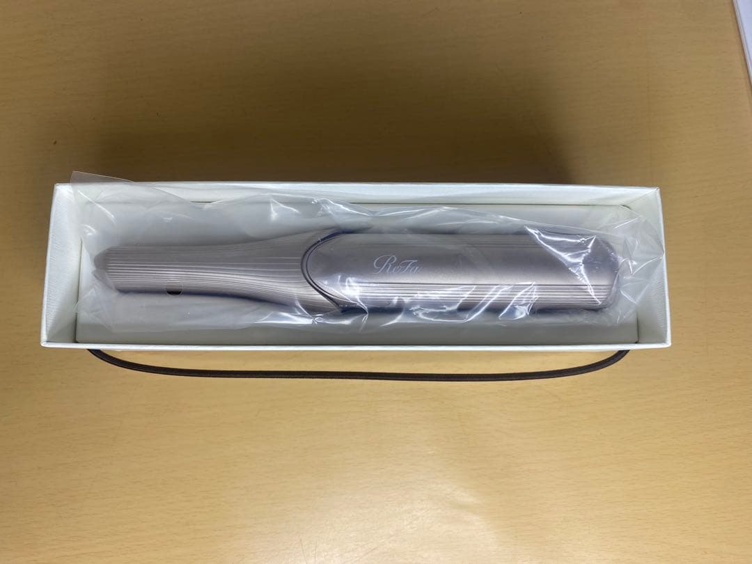 ✨ ReFaリファ フィンガーアイロン ST6 RE-BL-04A 2025年製