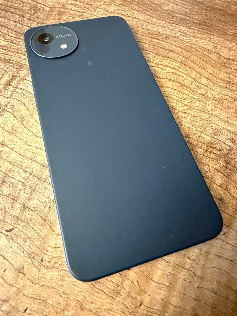 AQUOS wish4（A403SH）ソフトバンク版・SIMロックなし