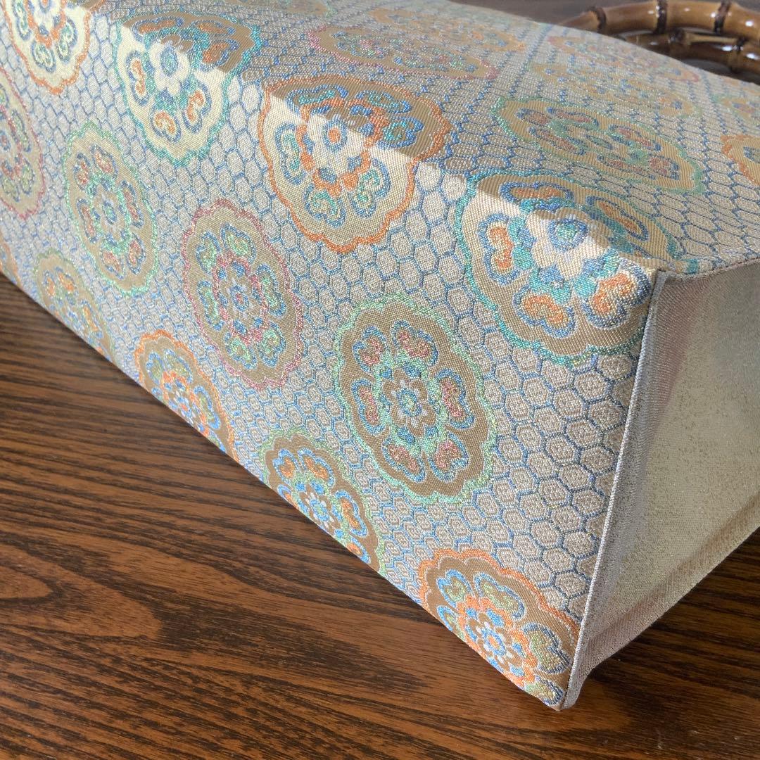 袋帯　きらめく吉祥花文　リメイク　バンブーハンドルバッグ　浅型マチ広め