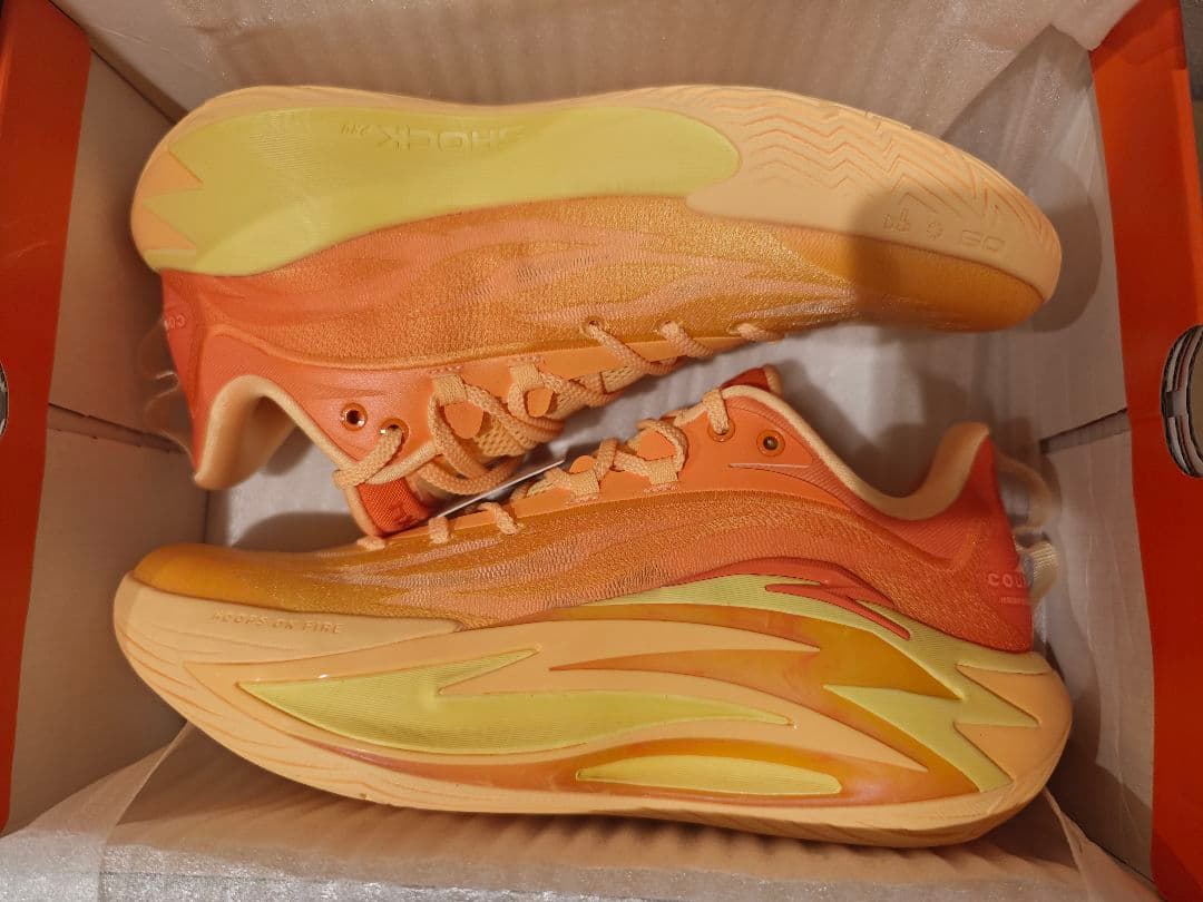 y*z様 【即日発送】ANTA SHOCKWAVE 7 US10.5