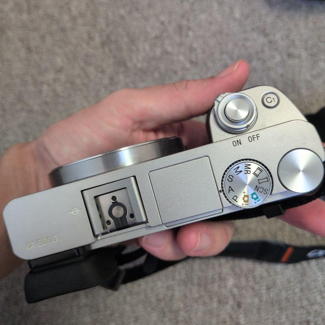 Sony α6000 ミラーレスカメラセット