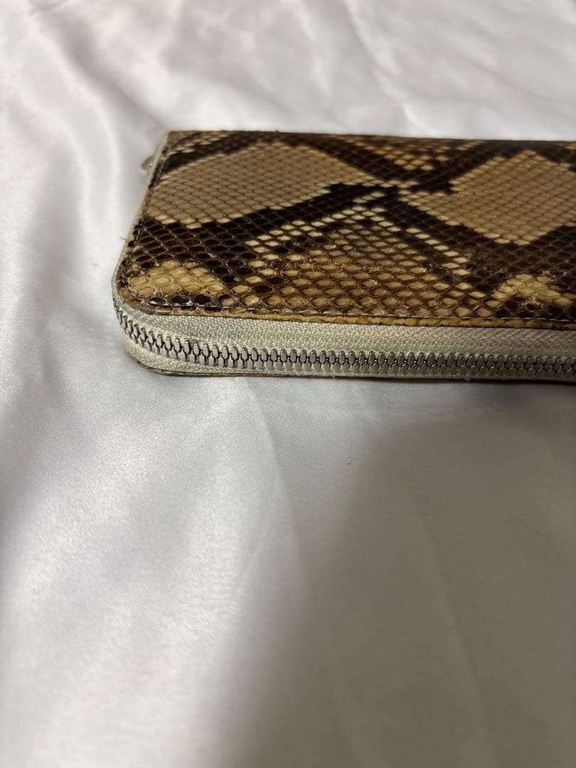 Hender Scheme パイソンレザー ラウンドファスナー長財布