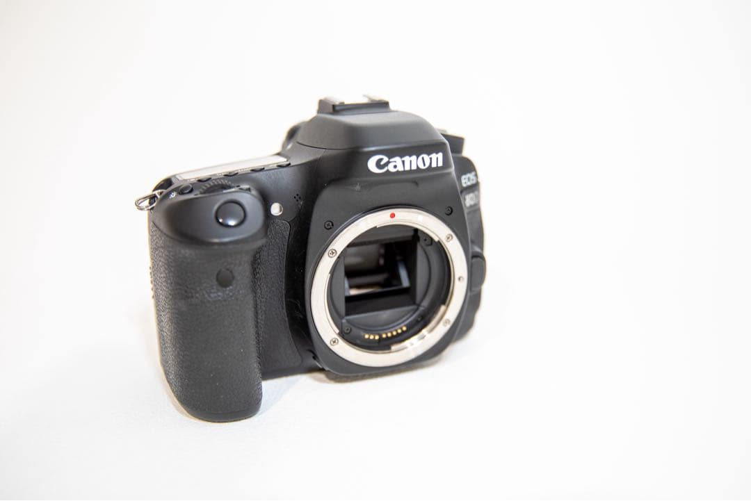 Canon EOS 80D EF-S18-135 IS USM レンズキット