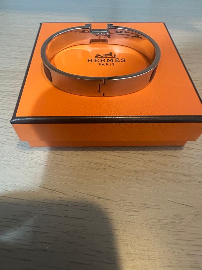 【定価125400円】エルメス エナメルブレスレット（クリックHH）　値下げ不可