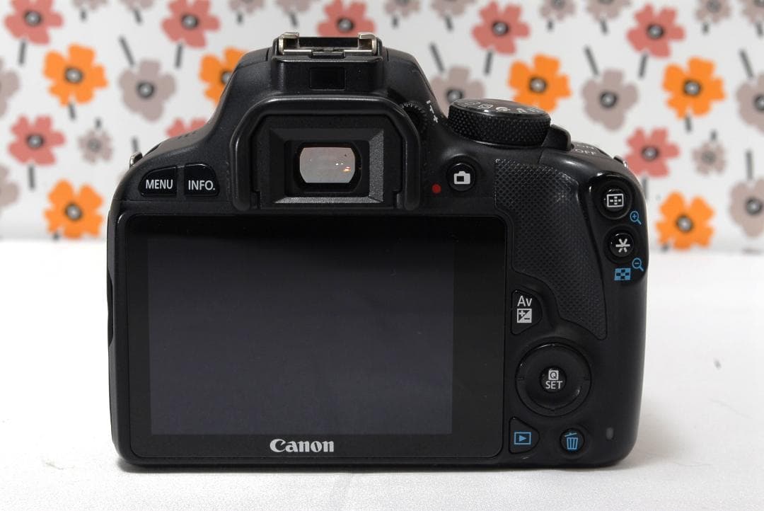 ❤Canon Kiss X7❤スマホ転送OK❤手振れ補正付レンズ❤ダブルレンズ❤