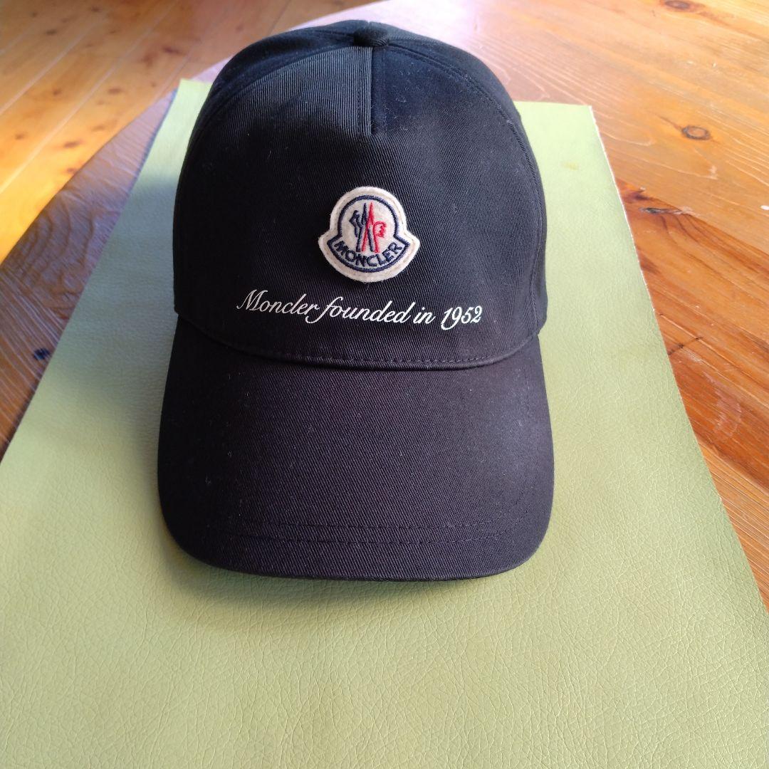 モンクレール　キャップ　ブラック