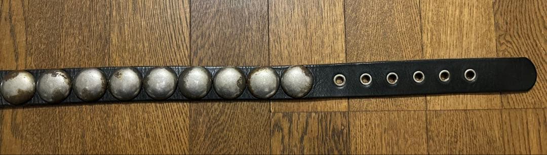 ？*？様 UNDERCOVER アンダーカバー but期 サビ加工スタッズベルト