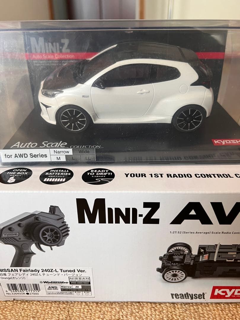 京商 ミニッツAWD フェアレディ 240Z-L GRヤリス