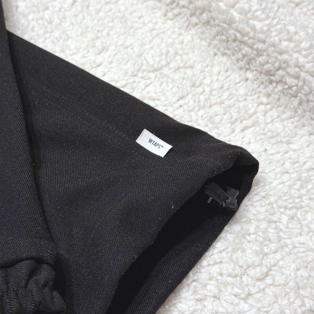 極美品★WTAPS トラックジャケット　Lサイズ　黒　刺繍入り　ロゴ入り