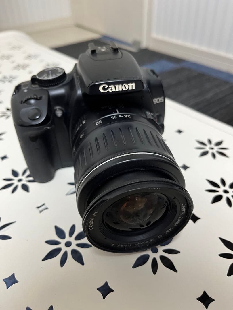 Canon DS126151 一眼レフ　レンズ付き