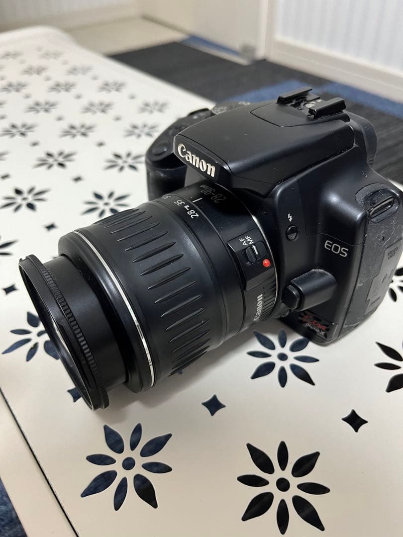 Canon DS126151 一眼レフ　レンズ付き