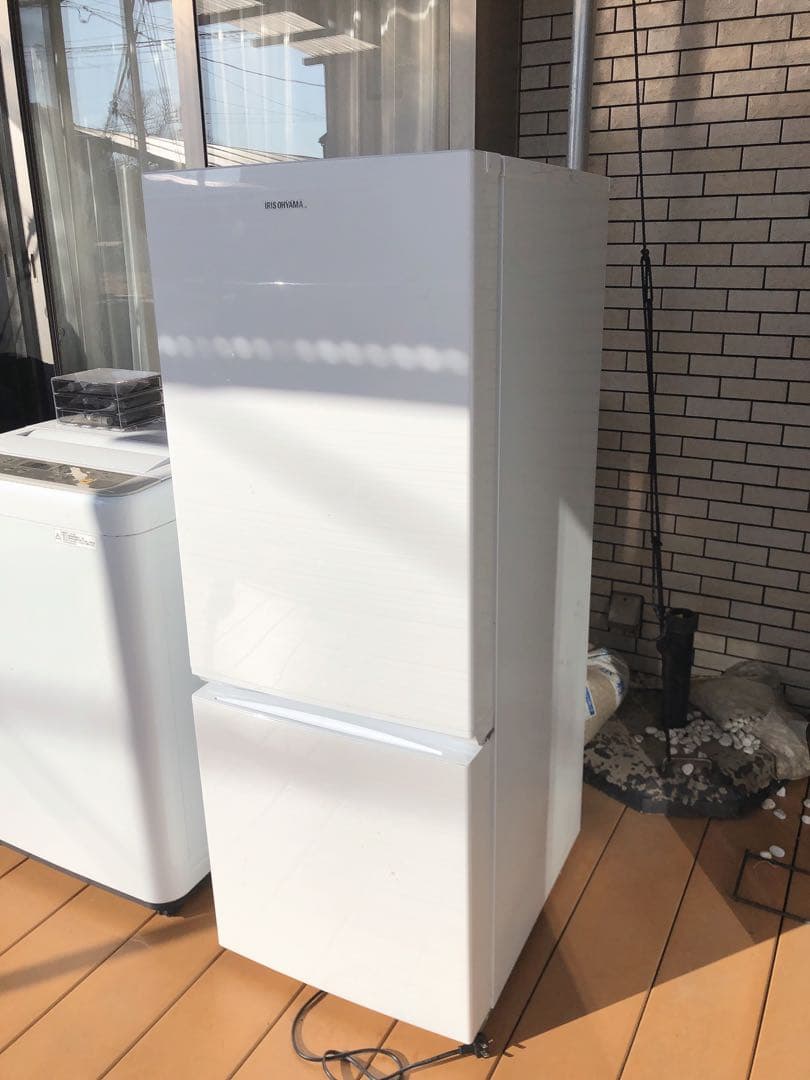冷蔵庫・冷凍庫 IRIS AF156-WE