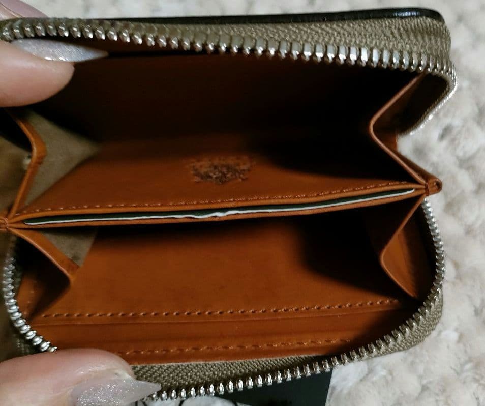 19800円を☆　ラウンドファスナー式カード＆ケース 1LD-0232