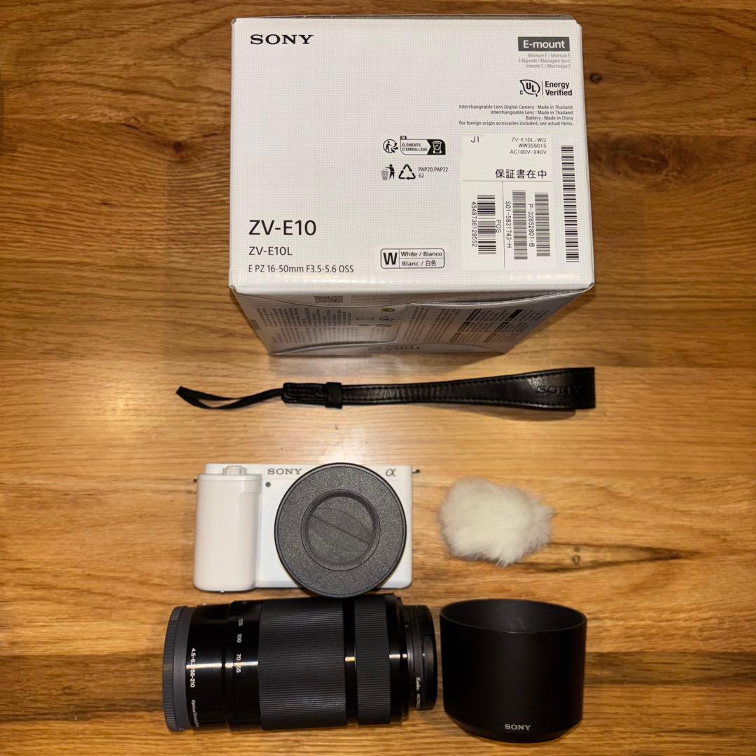 さぁたん様【付属品多数】Sony ZV-E10 ミラーレス一眼カメラ